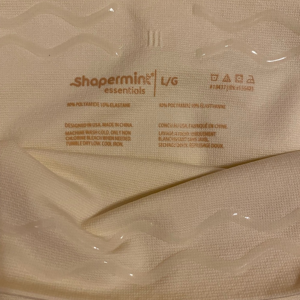 Shapermint Shapeware
-Final Markdown - Picture 4 of 7